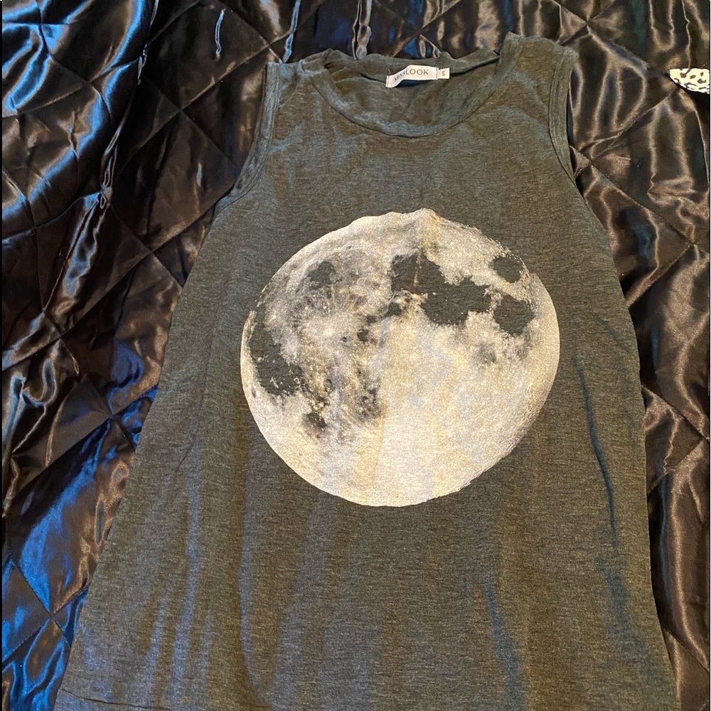 Muscle lose moon tank